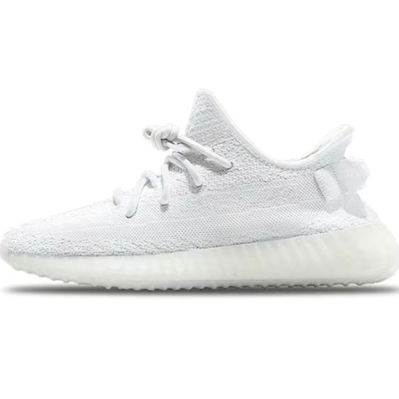 NWT Men’s Sneakers - Picture 4 of 5